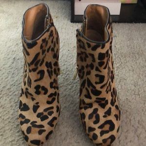 HOT Leopard print Booties